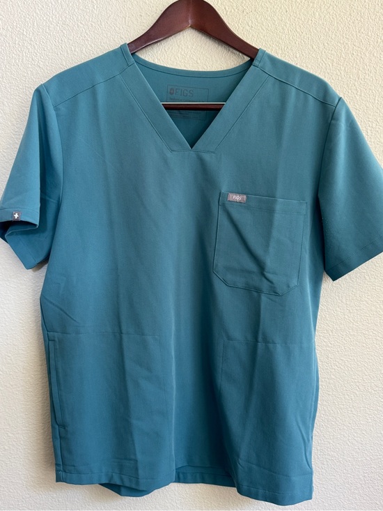 Figs | Shirts | Figs Mens Hydrogreen Scrub Set | Poshmark